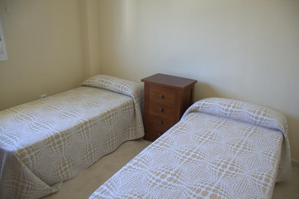 Apartamentos Turisticos Los Girasoles 에스파르티나스 외부 사진